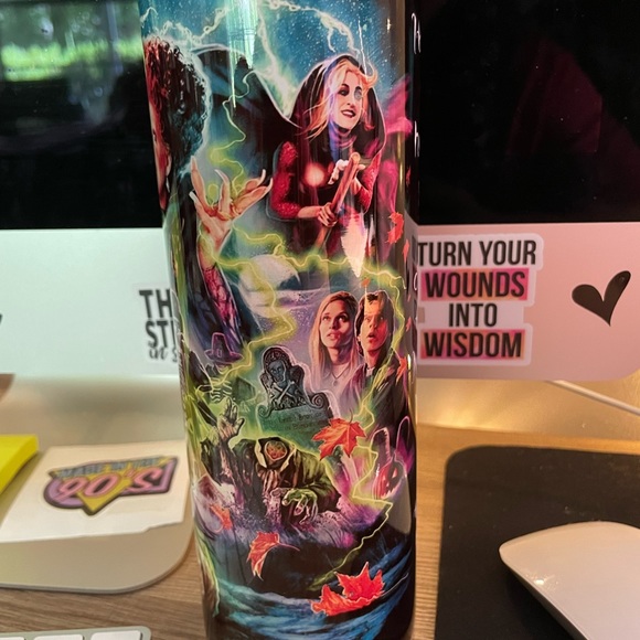 Hocus Pocus tumbler - Picture 2 of 3